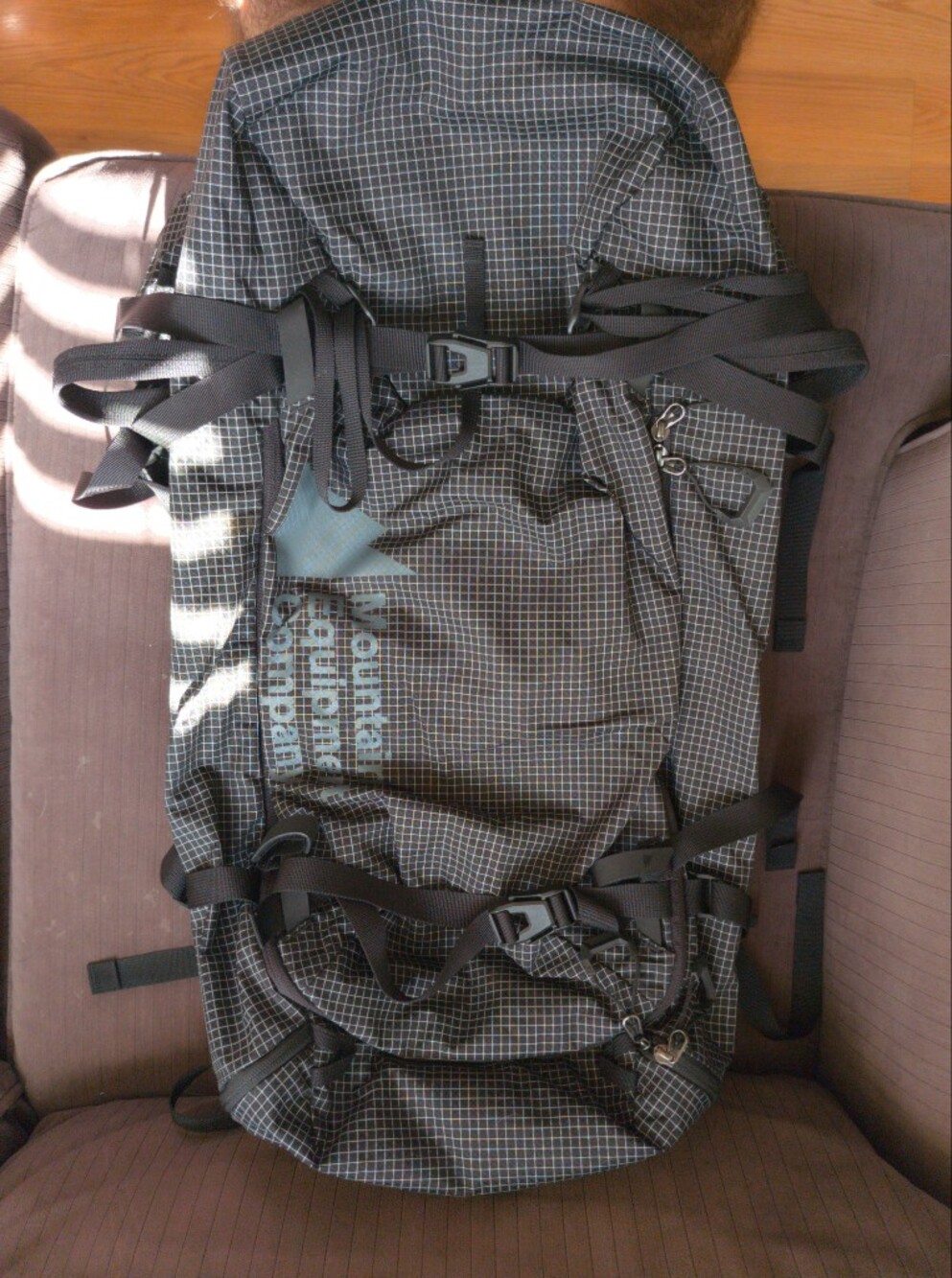 MEC 32L Ski Tour Back Pack